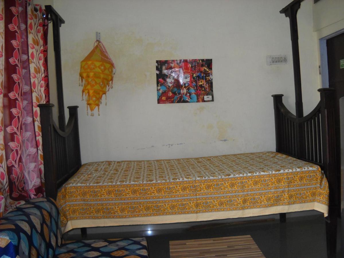 Nadya Homestay For Female & Family Τζαϊπούρ Εξωτερικό φωτογραφία