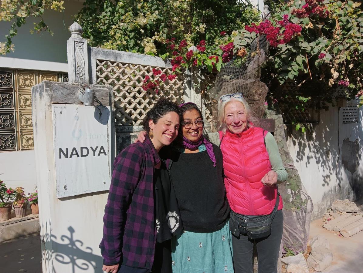 Nadya Homestay For Female & Family Τζαϊπούρ Εξωτερικό φωτογραφία