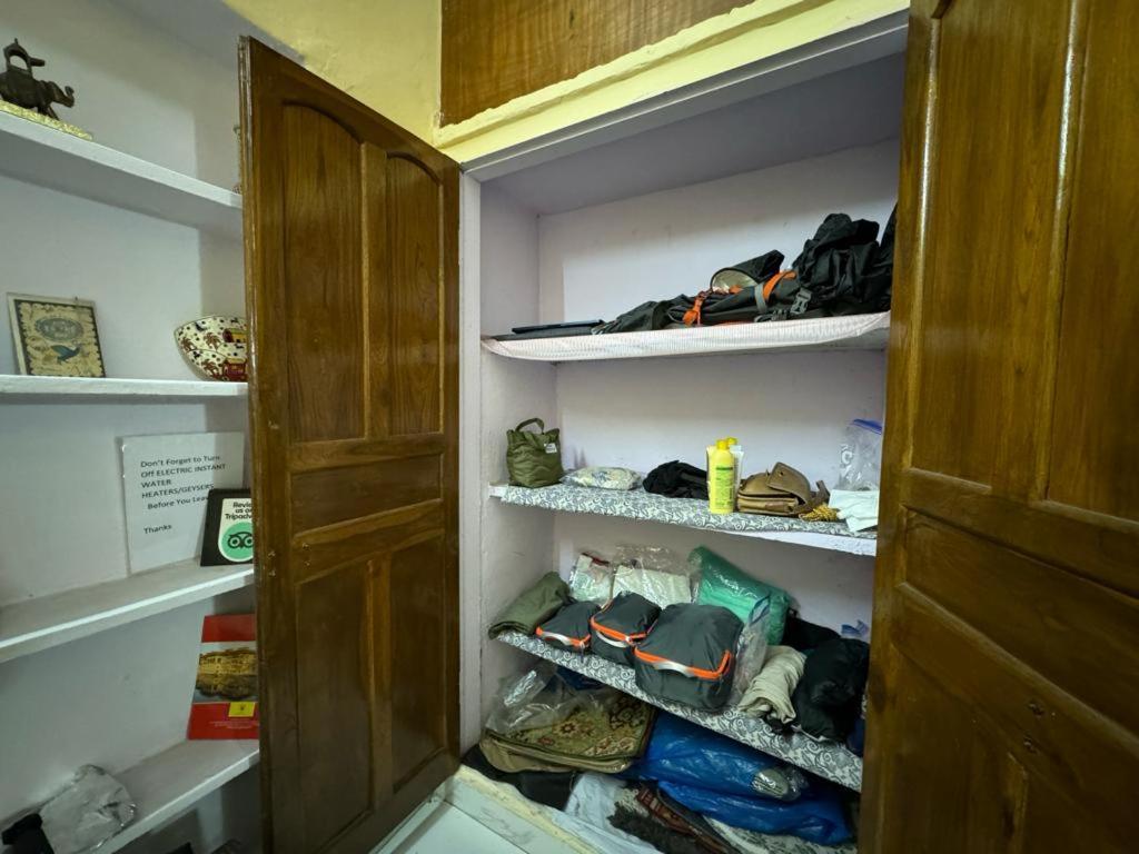Nadya Homestay For Female & Family Τζαϊπούρ Εξωτερικό φωτογραφία