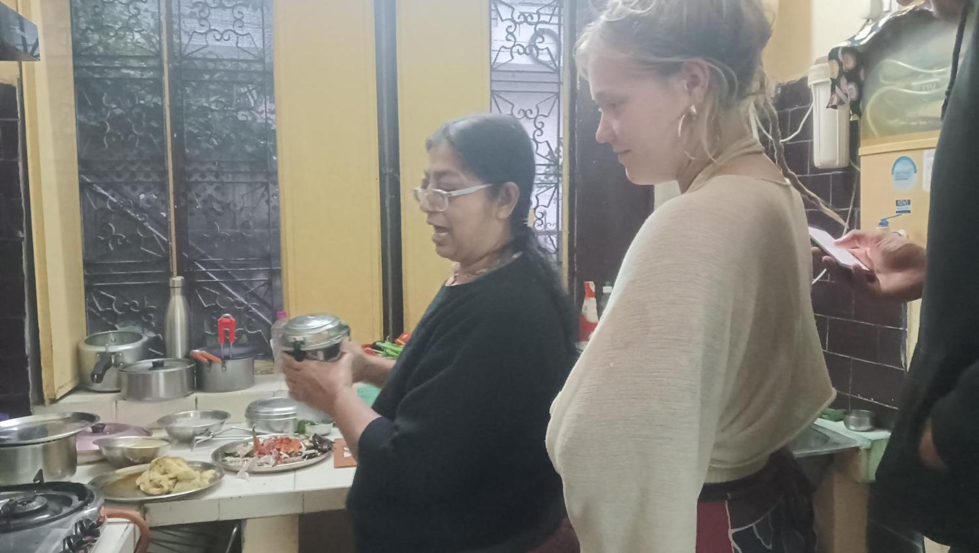 Nadya Homestay For Female & Family Τζαϊπούρ Εξωτερικό φωτογραφία