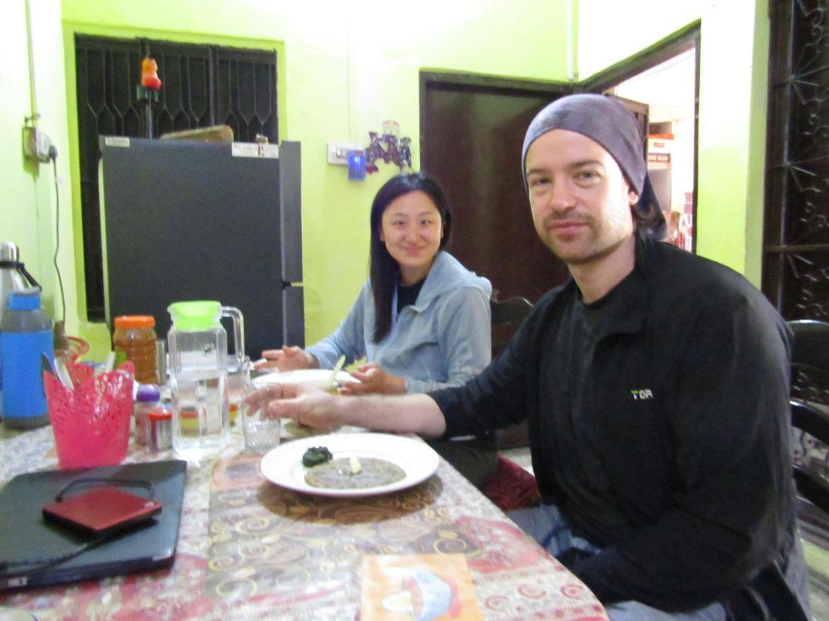 Nadya Homestay For Female & Family Τζαϊπούρ Εξωτερικό φωτογραφία